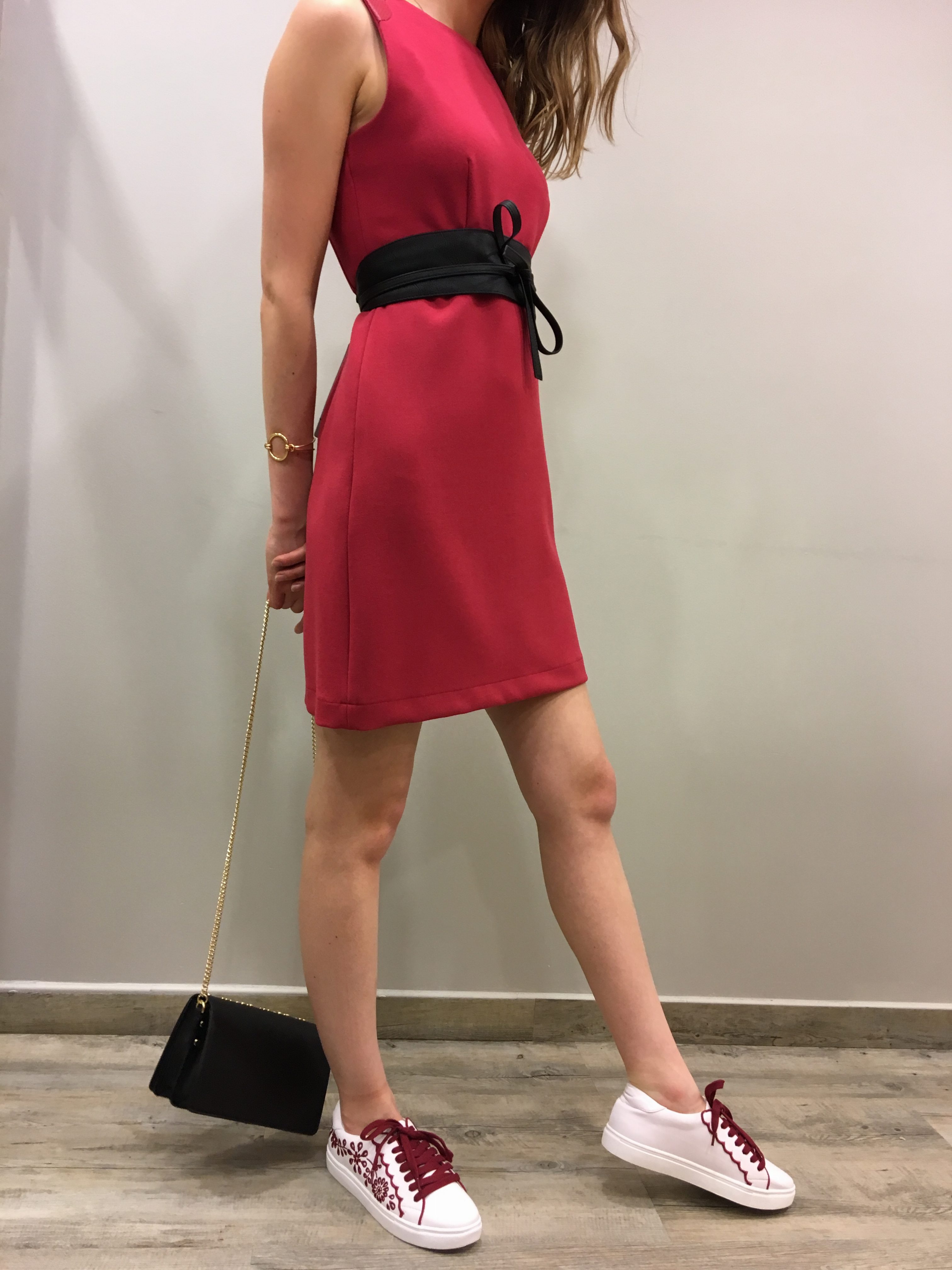 Total look robe NAF NAF rouge