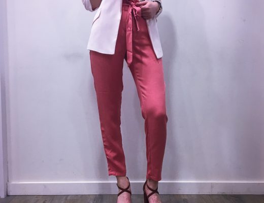 Bustier fleuri et pêche de vigne NAF NAF