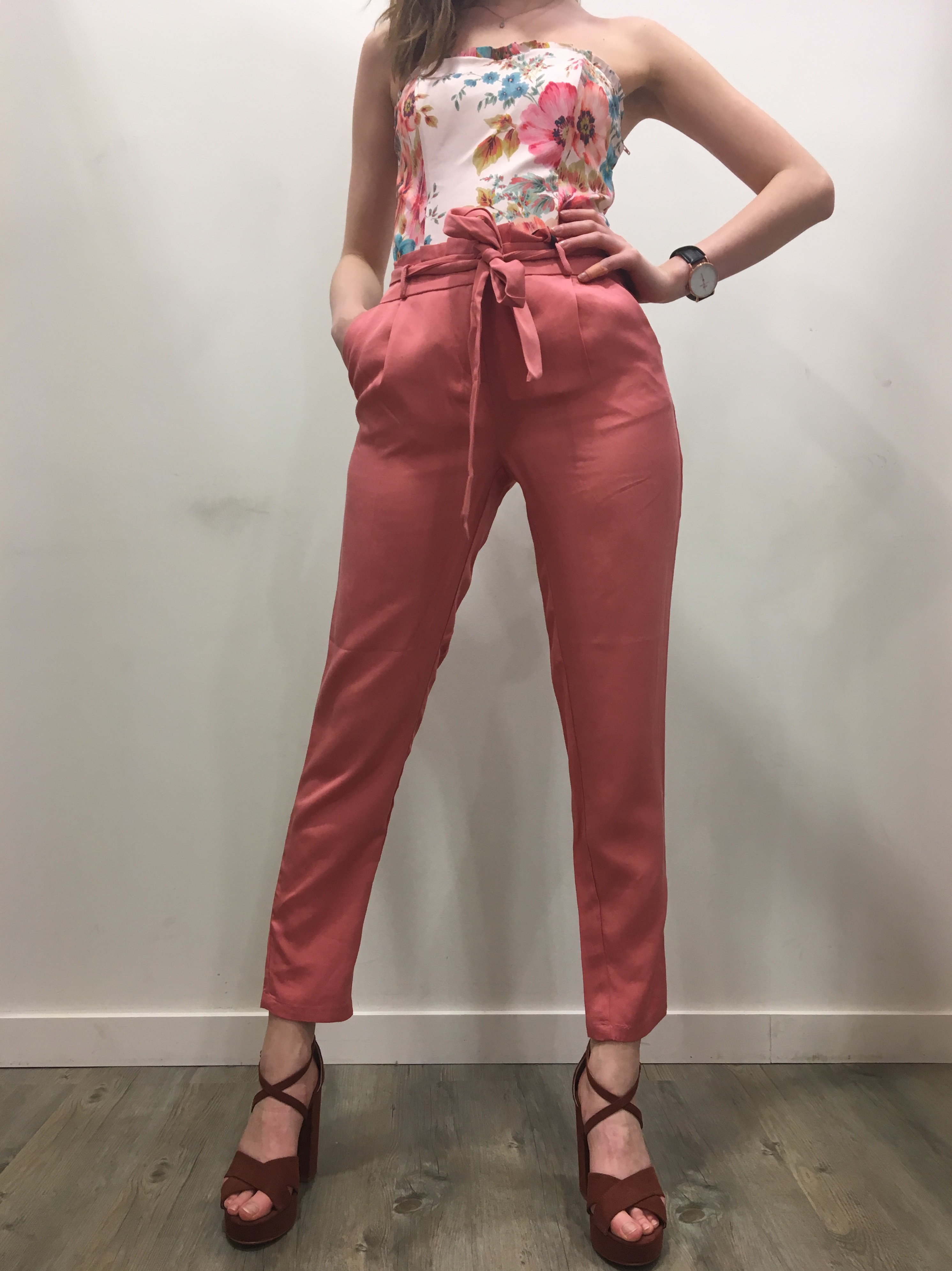 Look NAF NAF bustier fleuri