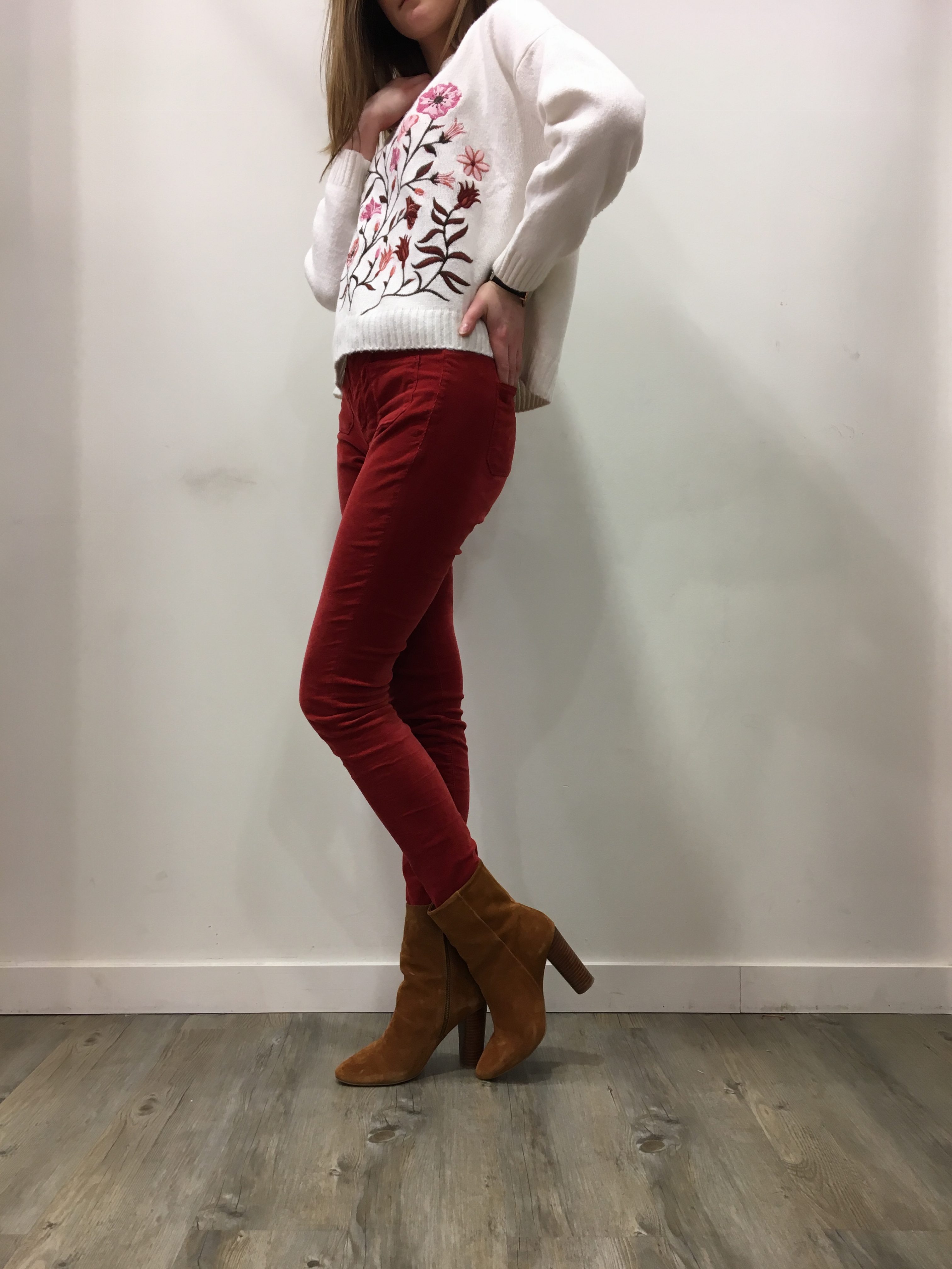 Pull fleuri NAF NAF et velours orangé