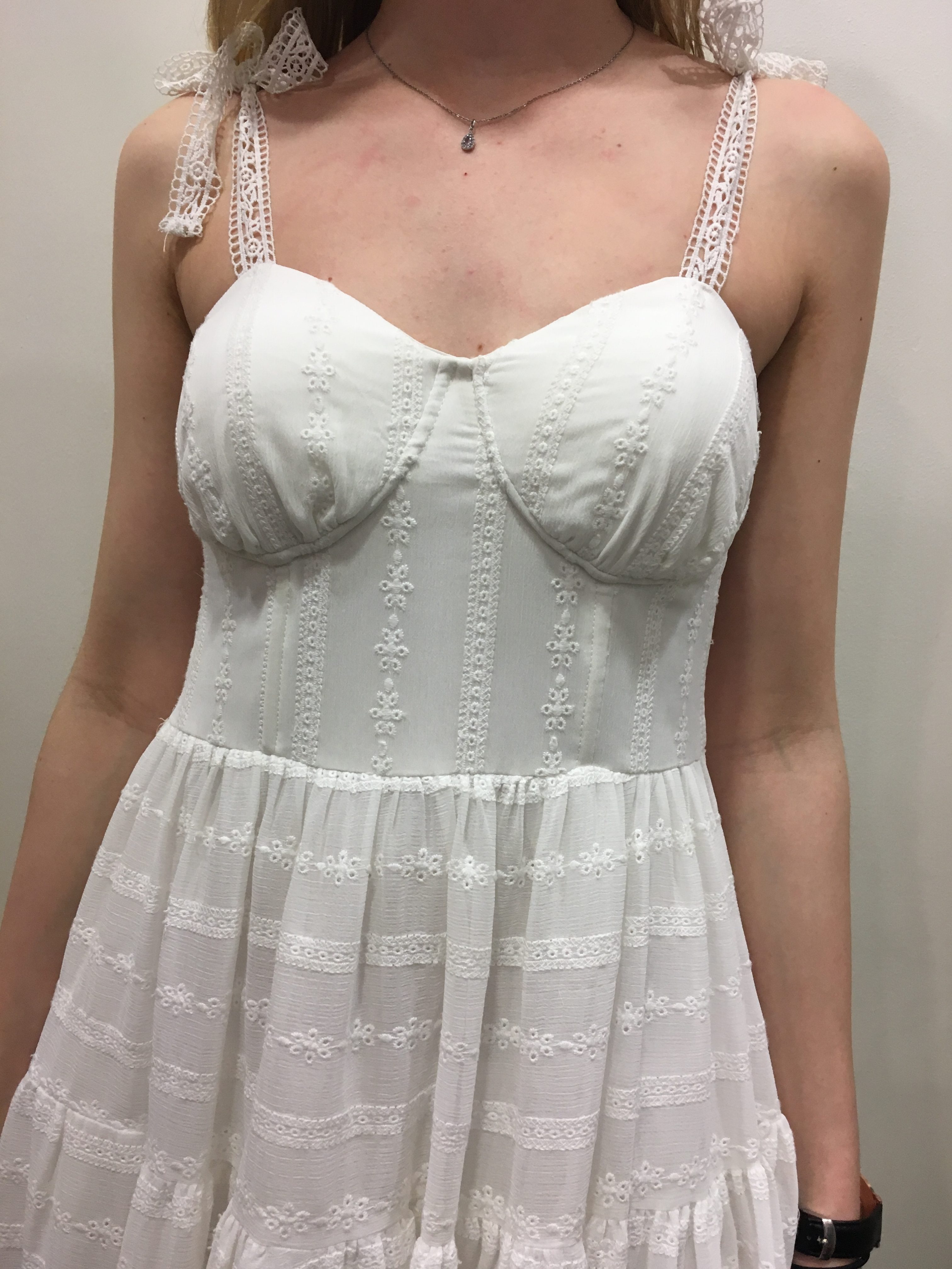 Bustier robe blanche NAF NAF