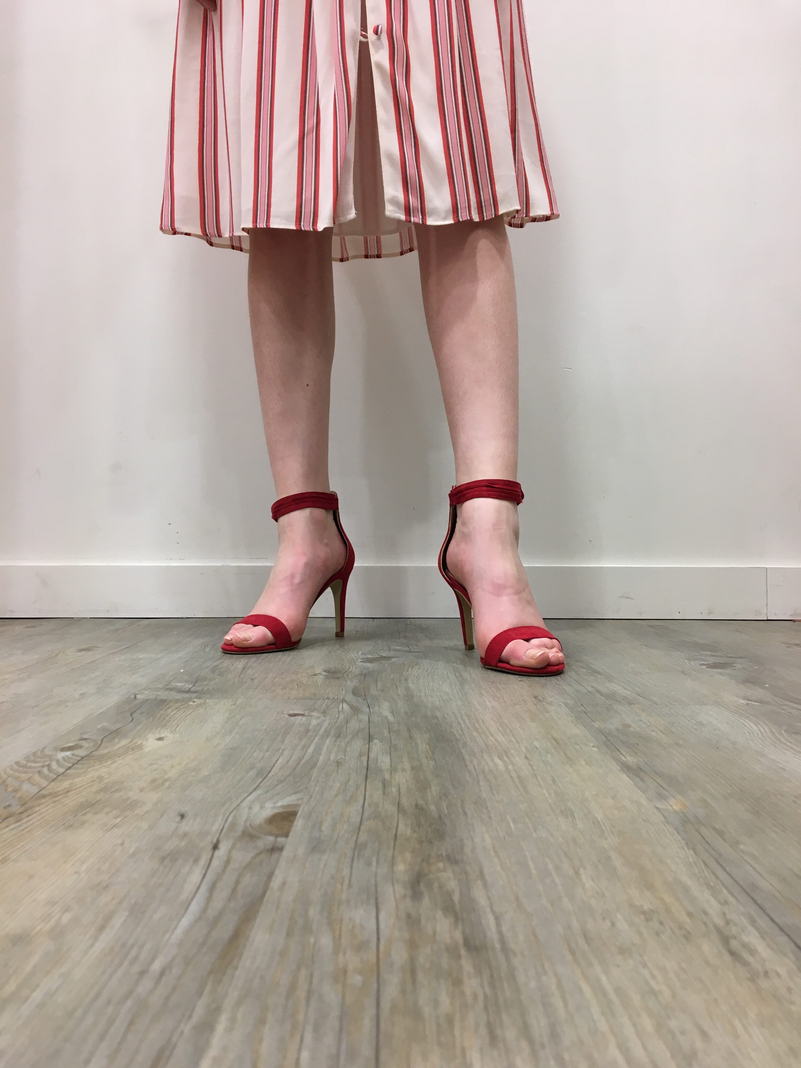 Sandales à talons rouges NAF NAF