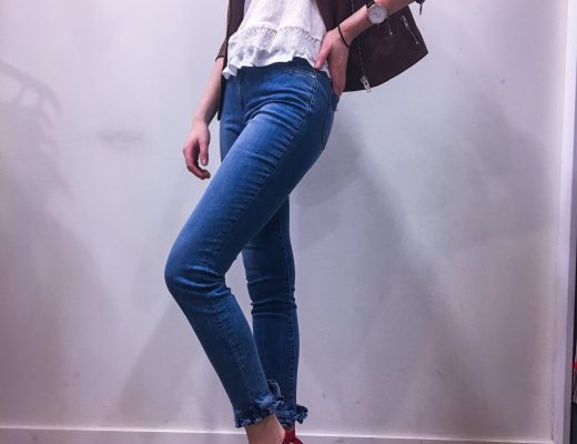 Lin de dentelle et son jean volanté NAF NAF