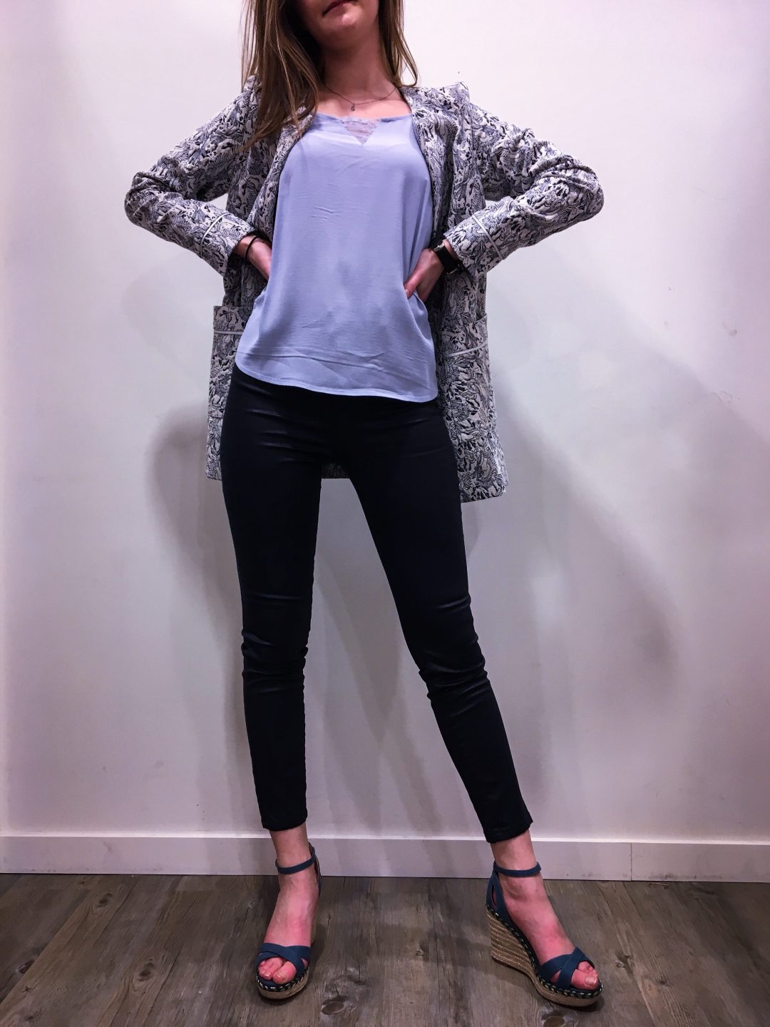 Manteau jacquard et perroquets NAF NAF