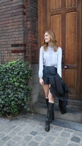 Élégante en short jacquard NAF NAF